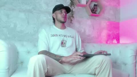 Tyler online show from March 2025 04:10:01 AM