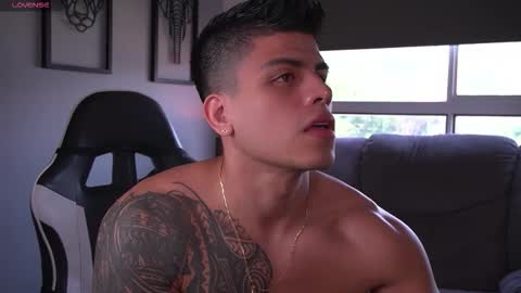 Snapshot of tyler_muscle chatting on September 2025 01:13:02 PM David online show from September 2025 01:13:02 PM