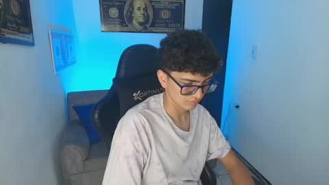   online show from February 2025 03:25:01 AM