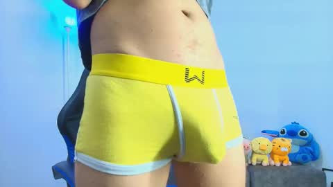   online show from November 2025 05:43:02 AM