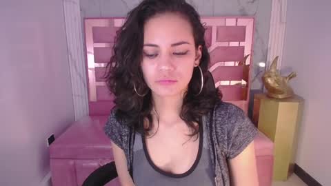 Snapshot of tyna_ch chatting on December 2024 02:01:02 AM TYNA online show from December 2024 02:01:02 AM