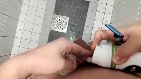 Emil online show from December 2025 09:35:02 AM