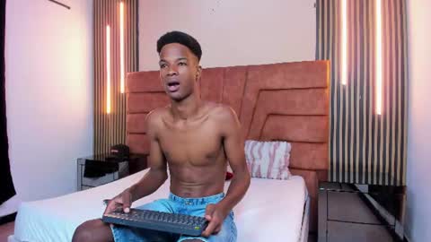 Snapshot of tyson_reed chatting on June 2026 11:29:02 AM tyson_reed online show from June 2026 11:29:02 AM