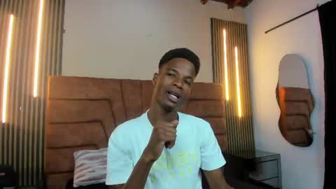 Snapshot of tyson_reed chatting on June 2026 11:59:01 AM tyson_reed online show from June 2026 11:59:01 AM