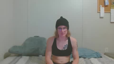 Snapshot of tyyyler93 chatting on February 2025 06:03:01 AM TylerAlternative online show from February 2025 06:03:01 AM