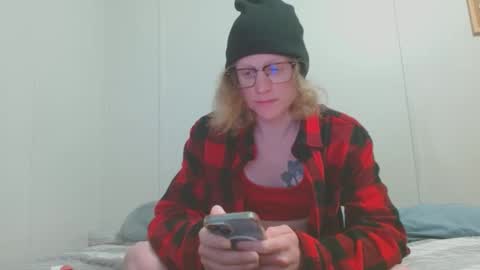 Snapshot of tyyyler93 chatting on March 2025 04:03:02 AM TylerAlternative online show from March 2025 04:03:02 AM