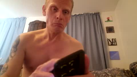 Snapshot of u2232739082 chatting on May 2026 05:06:01 PM u2232739082 online show from May 2026 05:06:01 PM