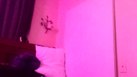 Snapshot of uandme_baby chatting on September 2025 10:26:02 AM Azelia B online show from September 2025 10:26:02 AM