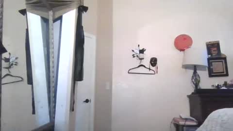 Azelia B online show from June 2026 01:06:02 AM