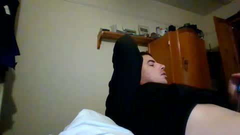 Snapshot of uglyyounlad chatting on September 2025 01:21:01 AM uglyyounlad online show from September 2025 01:21:01 AM