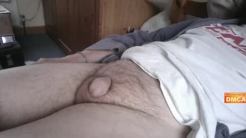 Hairy UK guy online show from January 2025 09:07:01 AM