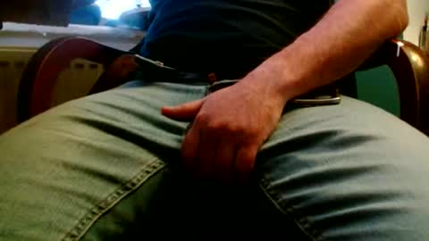 ukclive online show from October 2025 03:56:02 PM