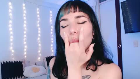 Martina online show from May 2026 02:31:01 AM