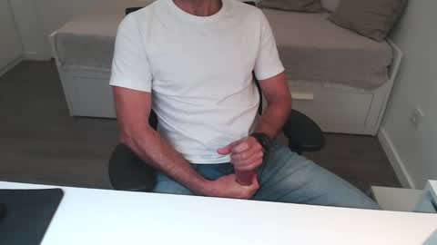 Ulep online show from October 2025 09:41:01 AM