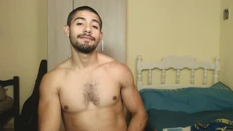 Snapshot of uliseshot450305 chatting on February 2025 05:50:02 PM Ulises Gomez online show from February 2025 05:50:02 PM
