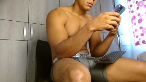 Felipe  model independent online show from January 2025 01:14:02 PM