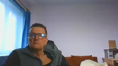 ulmeni7 online show from December 2025 11:38:02 AM