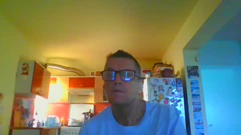 Snapshot of ulmeni7 chatting on June 2026 03:25:01 AM ulmeni7 online show from June 2026 03:25:01 AM