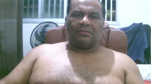 ulmo_br online show from December 2024 09:54:01 PM