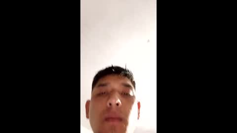 ulosdeabajo04 online show from May 2026 11:28:02 PM