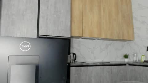 Melena online show from September 2025 12:35:01 AM