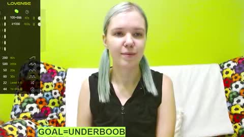 Roxy online show from February 2025 06:51:01 PM