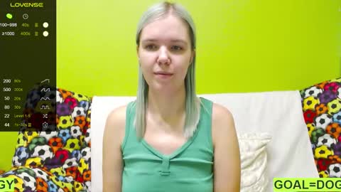 Roxy online show from February 2025 06:55:01 PM