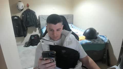 Snapshot of ulxer chatting on May 2026 07:30:02 PM hi im mike tyson - online show from May 2026 07:30:02 PM