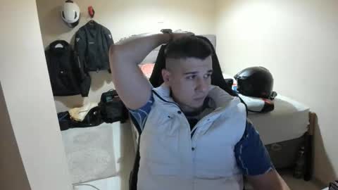 Snapshot of ulxer chatting on May 2026 07:22:01 PM hi im mike tyson - online show from May 2026 07:22:01 PM