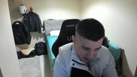 Snapshot of ulxer chatting on June 2026 08:36:02 PM hi im mike tyson - online show from June 2026 08:36:02 PM