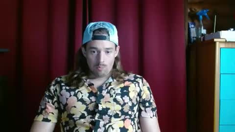 Andrew online show from October 2025 10:12:02 PM