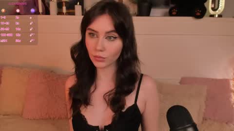 Snapshot of una_medisson chatting on May 2026 09:15:01 AM Una online show from May 2026 09:15:01 AM