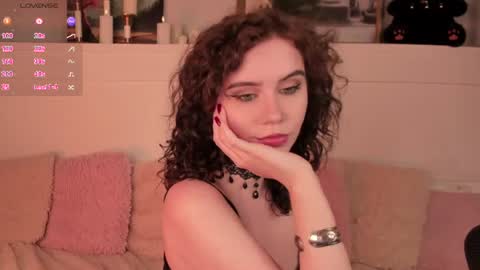 Una  online show from June 2026 10:03:02 AM
