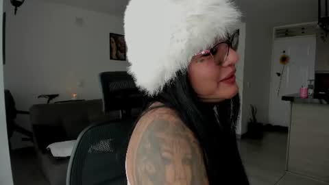 Franchesca  online show from June 2026 06:40:02 PM