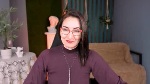 UnaTera online show from March 2026 03:04:01 PM