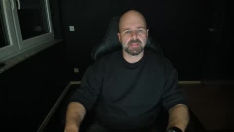 Uncle Bear online show from October 2025 05:36:01 PM