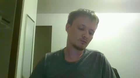 Snapshot of uncut929 chatting on November 2025 05:32:02 AM uncut929 online show from November 2025 05:32:02 AM