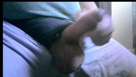 Snapshot of uncut_thick_daddy chatting on January 2026 04:54:02 PM uncut_thick_daddy online show from January 2026 04:54:02 PM