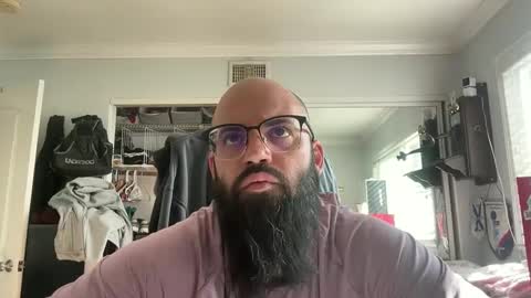 Snapshot of uncutbeard129840 chatting on October 2025 09:19:02 PM uncutbeard129840 online show from October 2025 09:19:02 PM