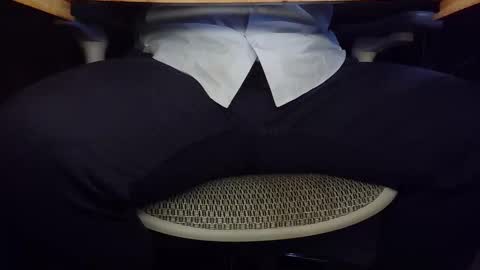 Under the desk online show from February 2026 10:49:01 PM