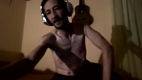 Snapshot of underguy19 chatting on October 2025 09:23:02 PM underguy19 online show from October 2025 09:23:02 PM