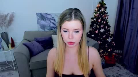 Alice online show from December 2025 08:27:01 PM