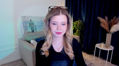 Alice online show from April 2026 06:53:01 PM