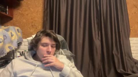 Snapshot of unholy_heat chatting on May 2026 10:06:02 PM Anri online show from May 2026 10:06:02 PM
