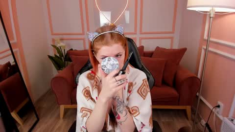 Call me Mira  thumbs up its make me happy online show from December 2024 01:43:02 PM