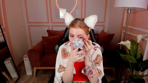 Call me Mira  thumbs up its make me happy online show from December 2024 06:43:02 PM