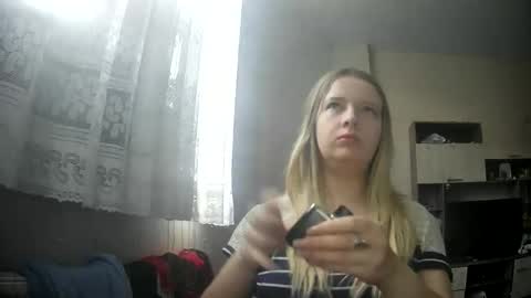 Snapshot of universeemily chatting on October 2025 09:08:01 AM UniverseEmily online show from October 2025 09:08:01 AM