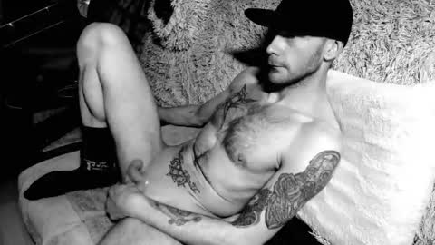 Snapshot of unlitimnaughty_ chatting on February 2026 03:26:02 AM unlitimnaughty_ online show from February 2026 03:26:02 AM