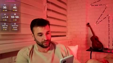 Snapshot of unnknow2024 chatting on May 2026 07:18:02 PM SlavaVibes online show from May 2026 07:18:02 PM