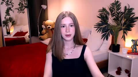 Snapshot of unreal_lady chatting on June 2026 08:48:01 PM unreal_lady online show from June 2026 08:48:01 PM